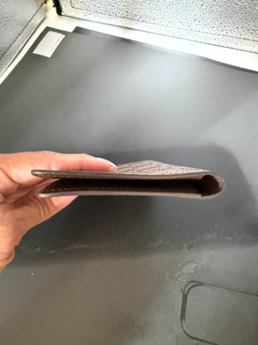 **LOUIS VUITTON CHECKBOOK COVER/ WALLET*** - Picture 4 of 6